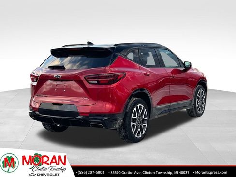 Certified 2023 Chevrolet Blazer RS w/ Enhanced Convenience Package image 6