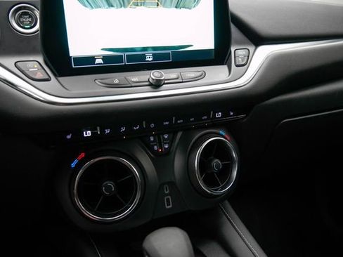 Used 2023 Chevrolet Blazer LT w/ Convenience Package image 30