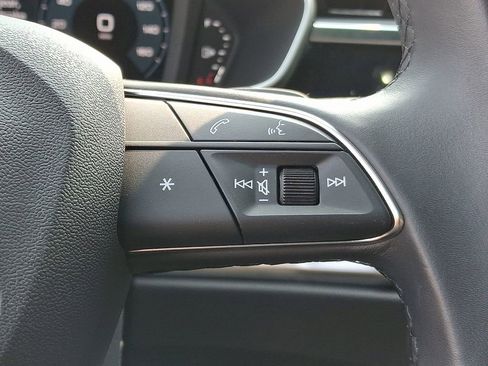 Used 2024 Audi Q3 2.0T Premium image 22