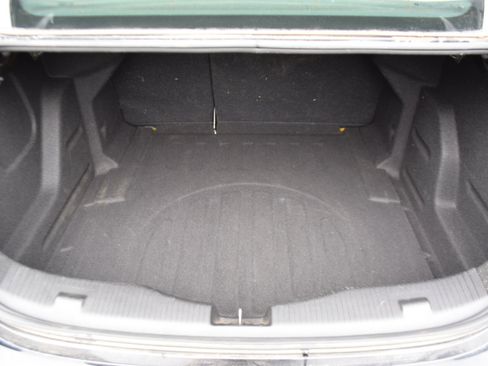 Used 2019 Chevrolet Cruze LT image 27