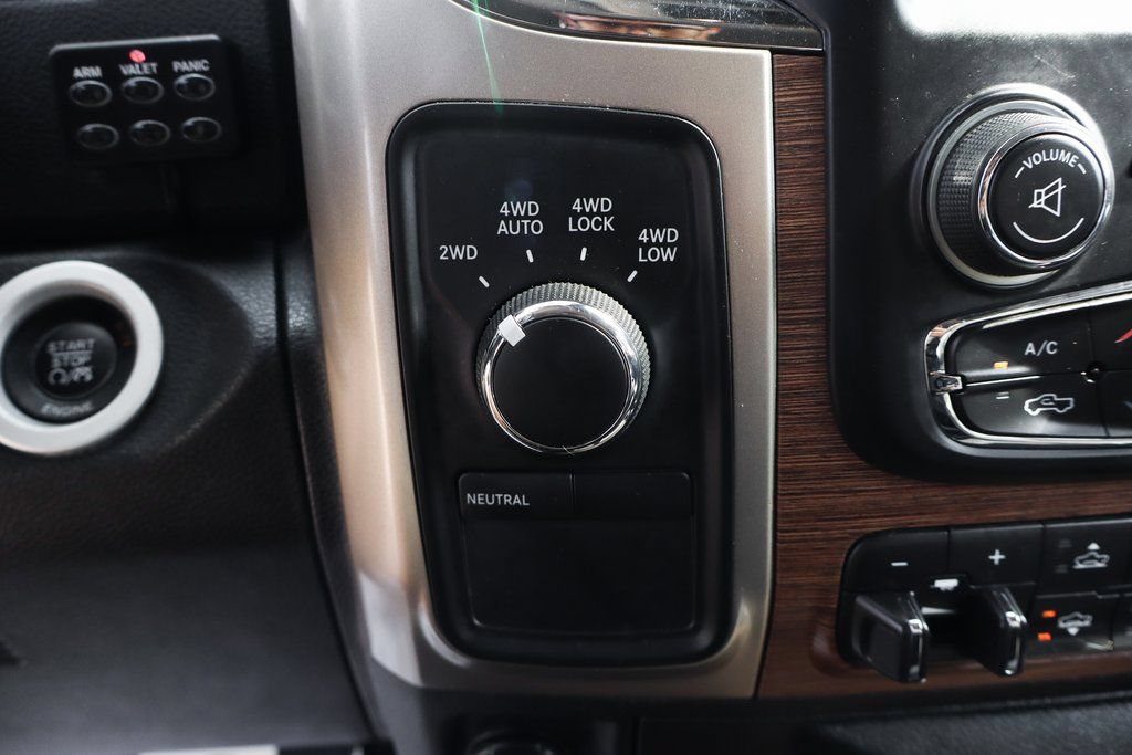 Used 2013 RAM 1500 Laramie w/ Convenience Group AWD/4WD image 36