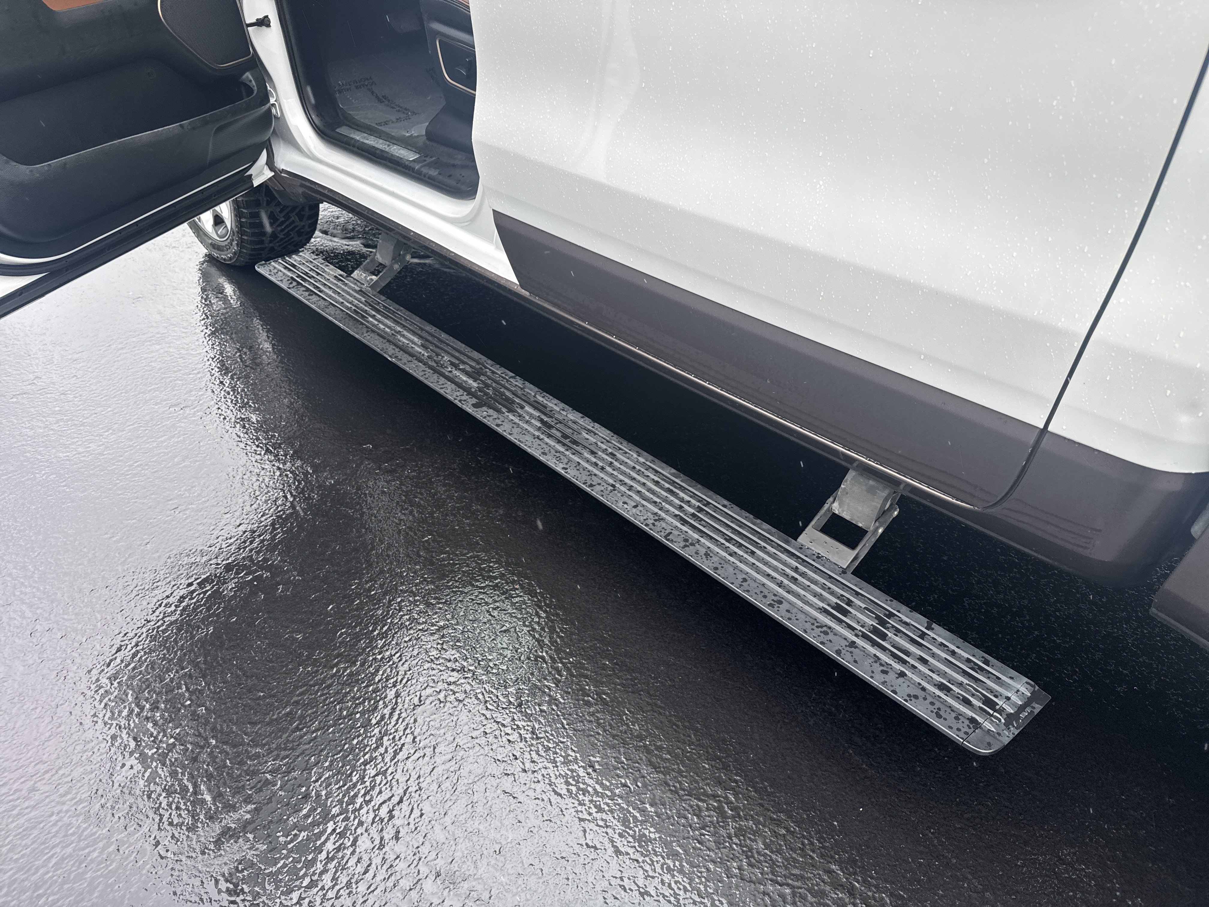 Used 2021 RAM 1500 Limited AWD/4WD image 6