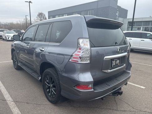 Used 2021 Lexus GX 460 Premium w/ Premium Package image 21