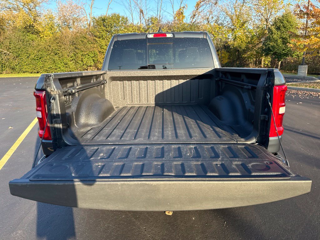 Used 2025 RAM 1500 Laramie w/ Sport Appearance Package AWD/4WD image 15