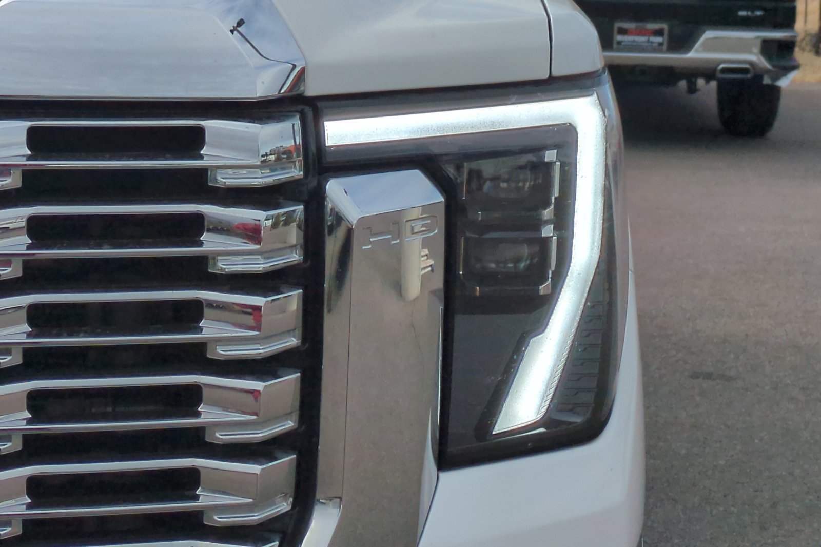 Used 2025 GMC Sierra 3500 Denali AWD/4WD image 51