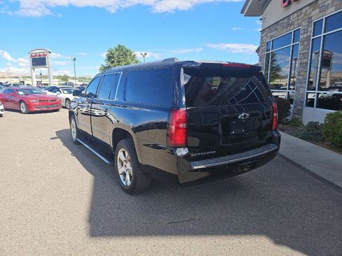 Used 2016 Chevrolet Suburban LTZ image 3