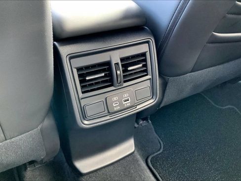 Certified 2026 Subaru Forester Premium AWD/4WD image 10
