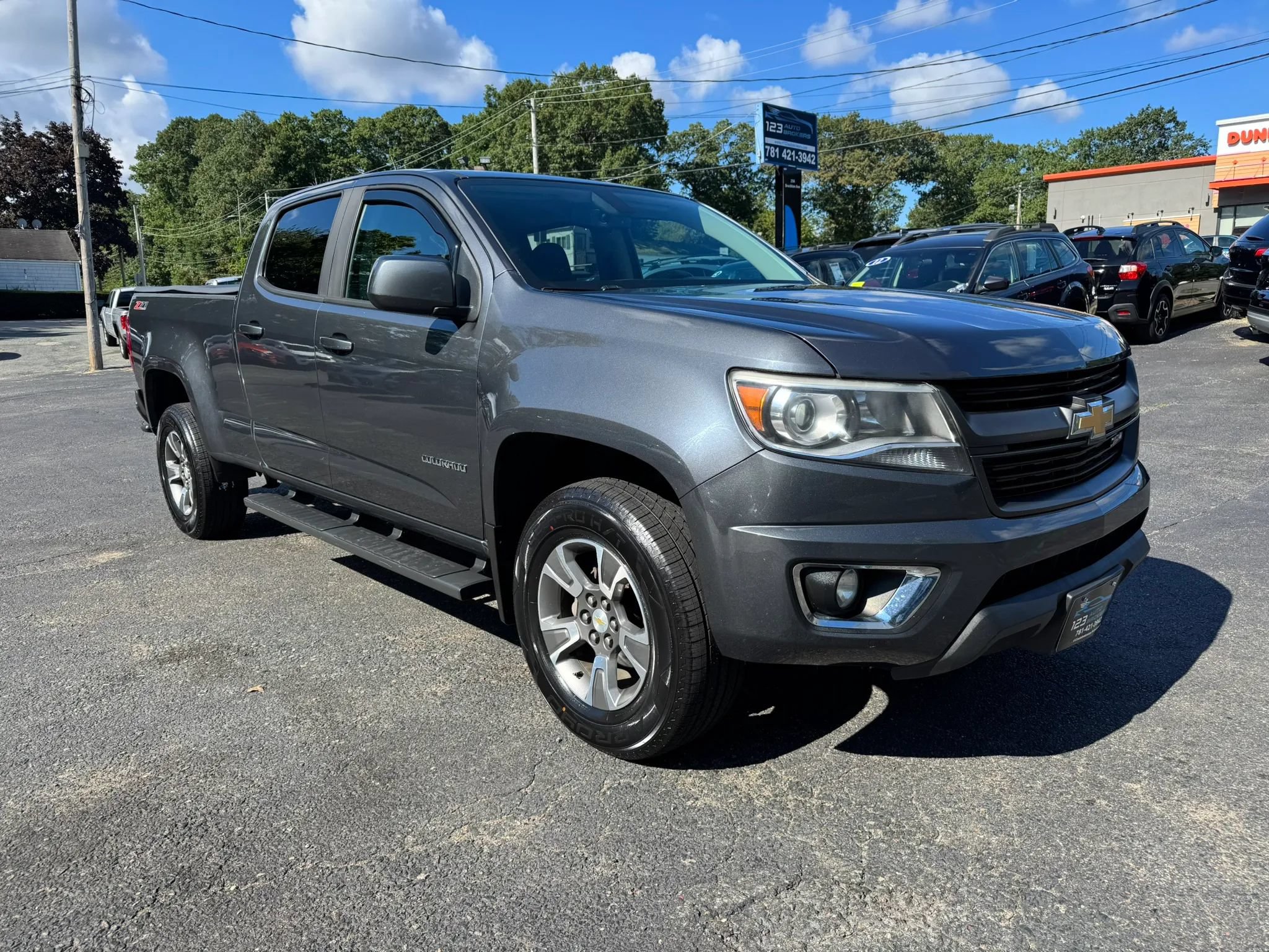 Used 2017 Chevrolet Colorado Z71 AWD/4WD image 1