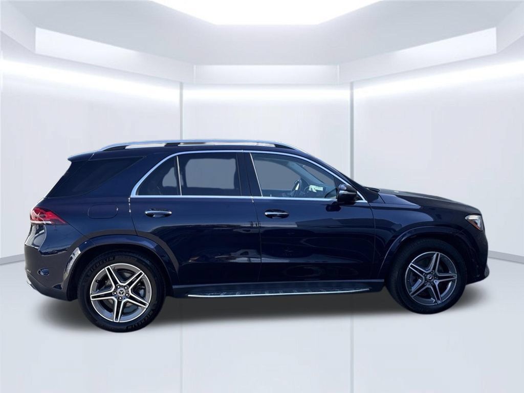 Used 2022 Mercedes-Benz GLE 450 4MATIC image 8