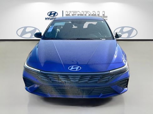 Certified 2026 Hyundai Elantra SEL Sport FWD image 2