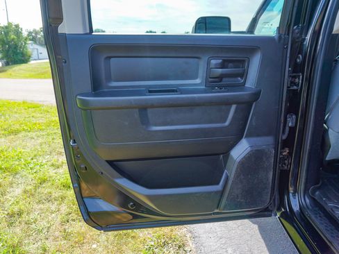 Used 2014 RAM 1500 Express w/ Black Ram 1500 Express Group image 27