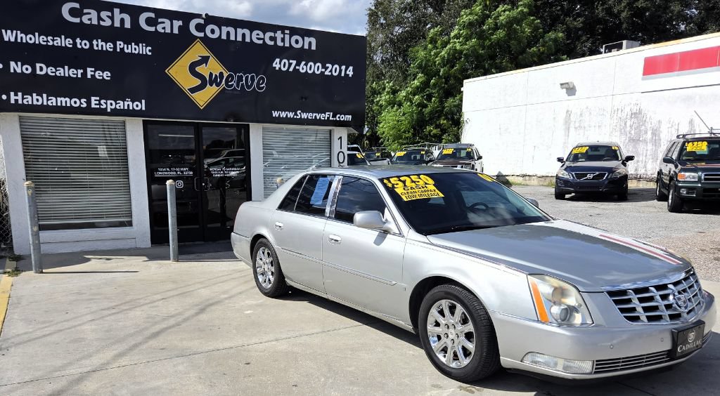 Used 2008 Cadillac DTS FWD image 4