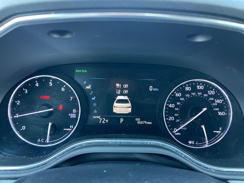 Used 2019 Toyota Avalon XSE FWD image 10