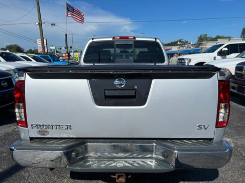 Used 2019 Nissan Frontier SV RWD image 4