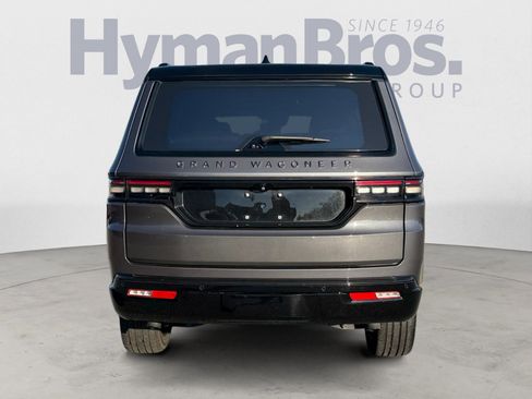 Used 2024 Jeep Grand Wagoneer Series II w/ Quick Order Packagew 28T image 4