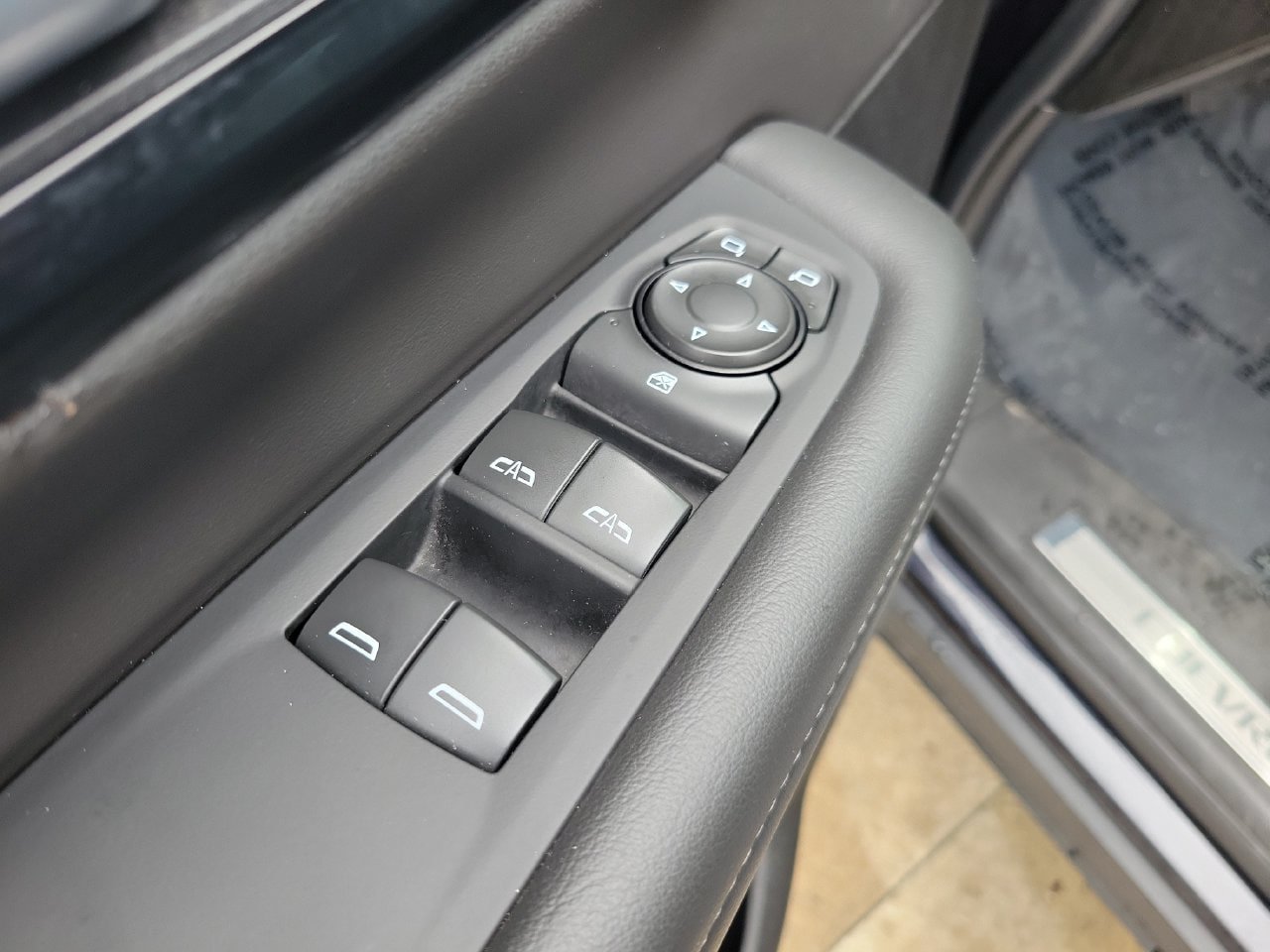 Certified 2025 Chevrolet Tahoe Z71 AWD/4WD image 14