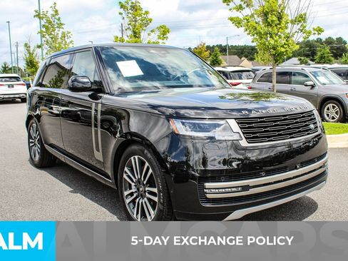 Used 2025 Land Rover Range Rover Long Wheelbase SE AWD/4WD image 3