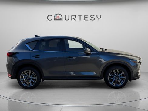 Used 2019 MAZDA CX-5 Signature image 8