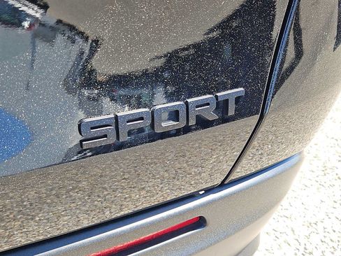 Certified 2024 Honda HR-V Sport image 12