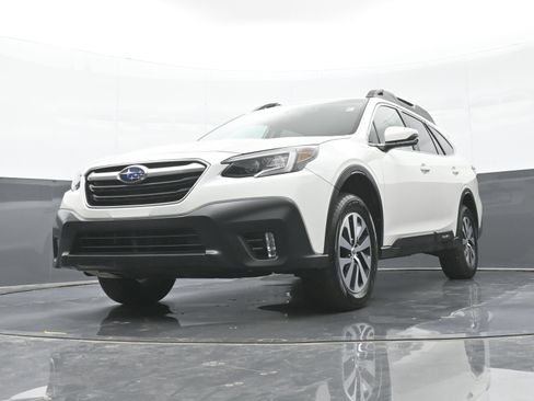 Used 2021 Subaru Outback Premium AWD/4WD image 42