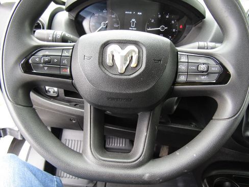 Used 2025 RAM ProMaster 3500 w/ Convenience Group FWD image 15