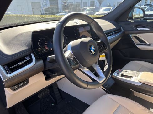 Certified 2025 BMW X1 xDrive28i w/ Convenience Package image 16