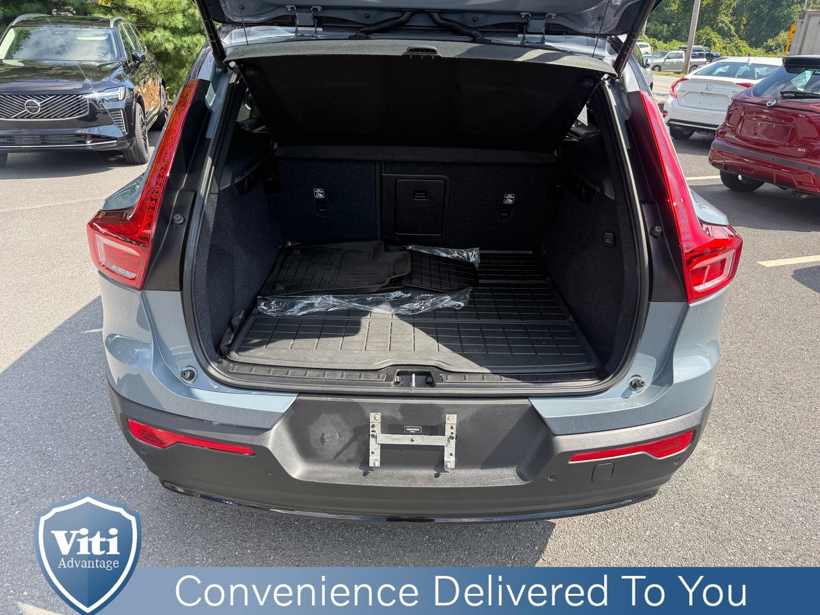 Certified 2023 Volvo XC40 Recharge Ultimate w/ Protection Package Premier AWD/4WD image 23