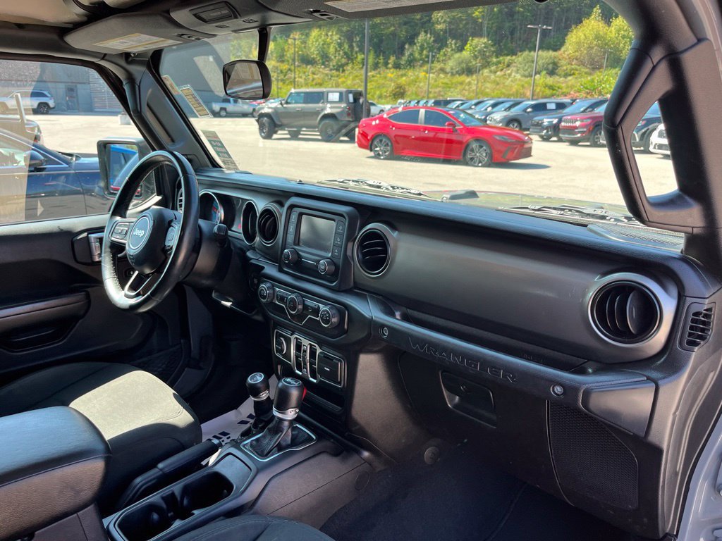 Used 2019 Jeep Wrangler Unlimited Sport S AWD/4WD image 10