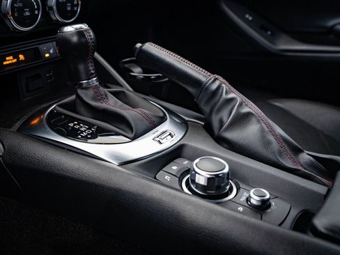 Used 2017 MAZDA MX-5 Miata Grand Touring image 41