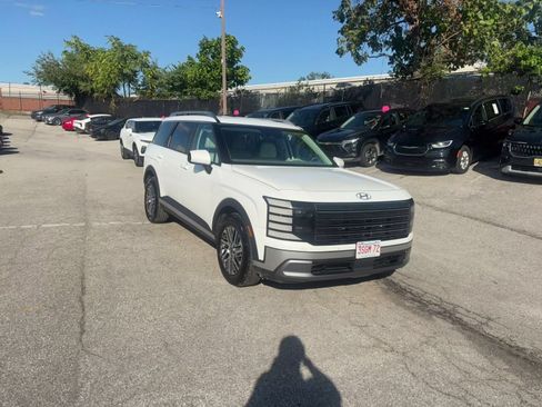 Used 2026 Hyundai Palisade SEL AWD/4WD image 3