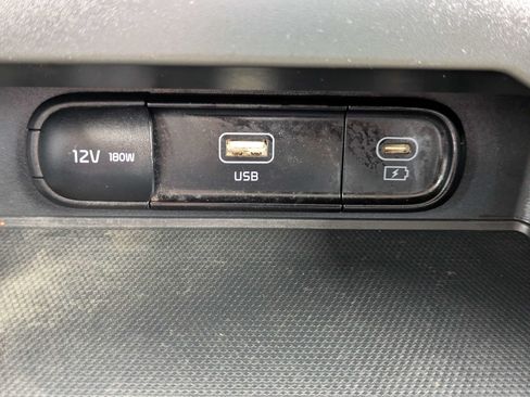 Certified 2023 Kia Soul EX FWD image 28