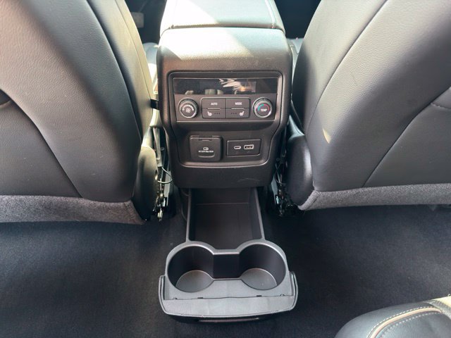 Certified 2023 GMC Acadia Denali w/ Denali Ultimate Package AWD/4WD image 11