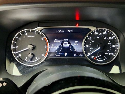 Used 2023 Nissan Rogue SV AWD/4WD image 13