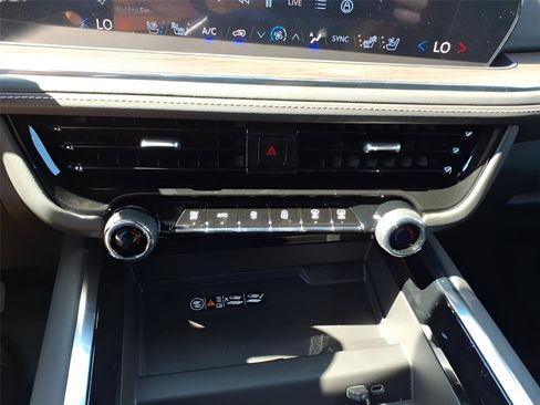 New 2026 Chevrolet Tahoe Premier image 23