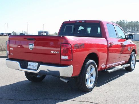 Used 2019 RAM 1500 Classic SLT image 18