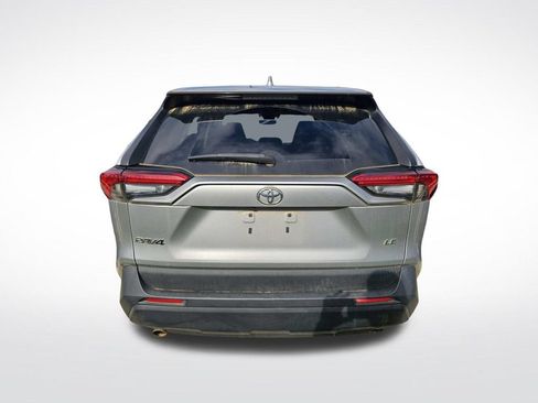 Used 2023 Toyota RAV4 LE FWD image 17