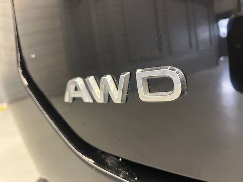 Used 2023 Honda Pilot EX-L image 38