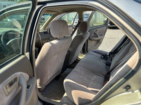 Used 1998 Toyota Camry CE image 23