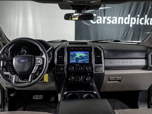 Used 2021 Ford F250 XLT w/ XLT Premium Package image 14