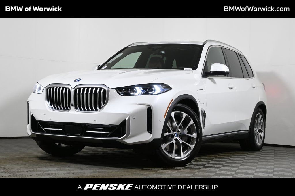 Used 2026 BMW X5 xDrive50e AWD/4WD image 1