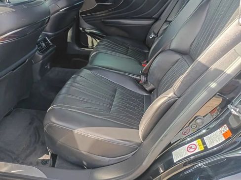 Used 2018 Lexus LS 500 AWD w/ Luxury Package image 18
