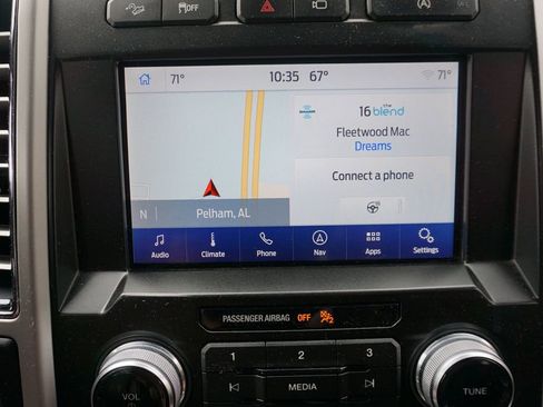 Used 2019 Ford F150 King Ranch w/ Equipment Group 601A Luxury AWD/4WD image 10