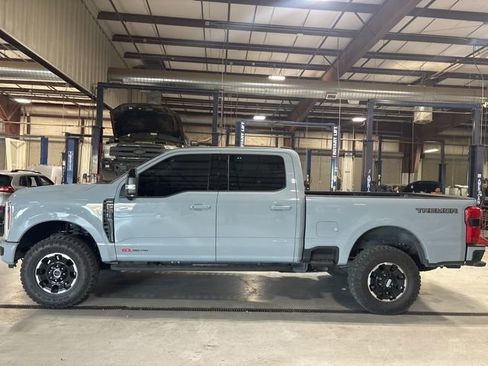 Certified 2025 Ford F250 Lariat w/ Tremor Off-Road Package image 2