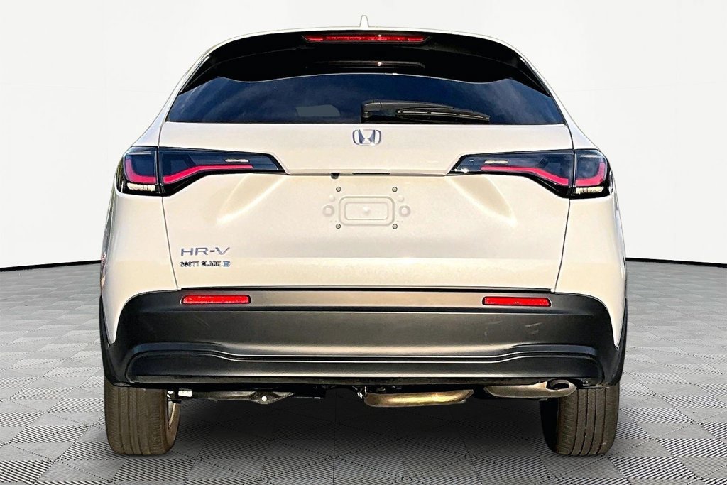 Certified 2026 Honda HR-V LX image 6