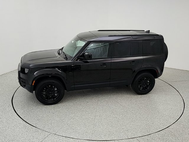 Certified 2026 Land Rover Defender 110 S AWD/4WD image 44