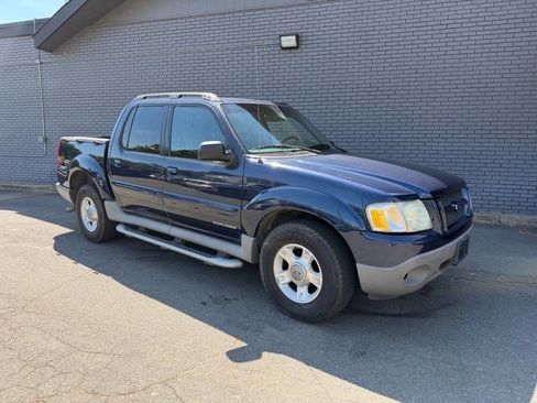 Used 2002 Ford Explorer Sport Trac 2WD image 1