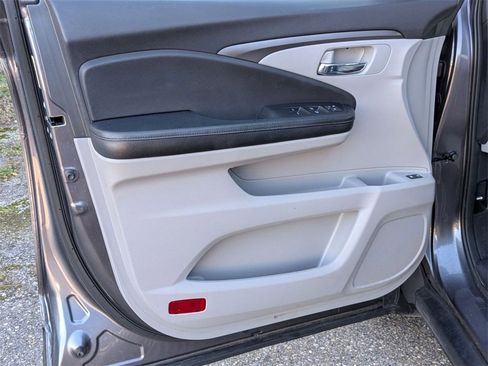 Used 2016 Honda Pilot EX-L image 15