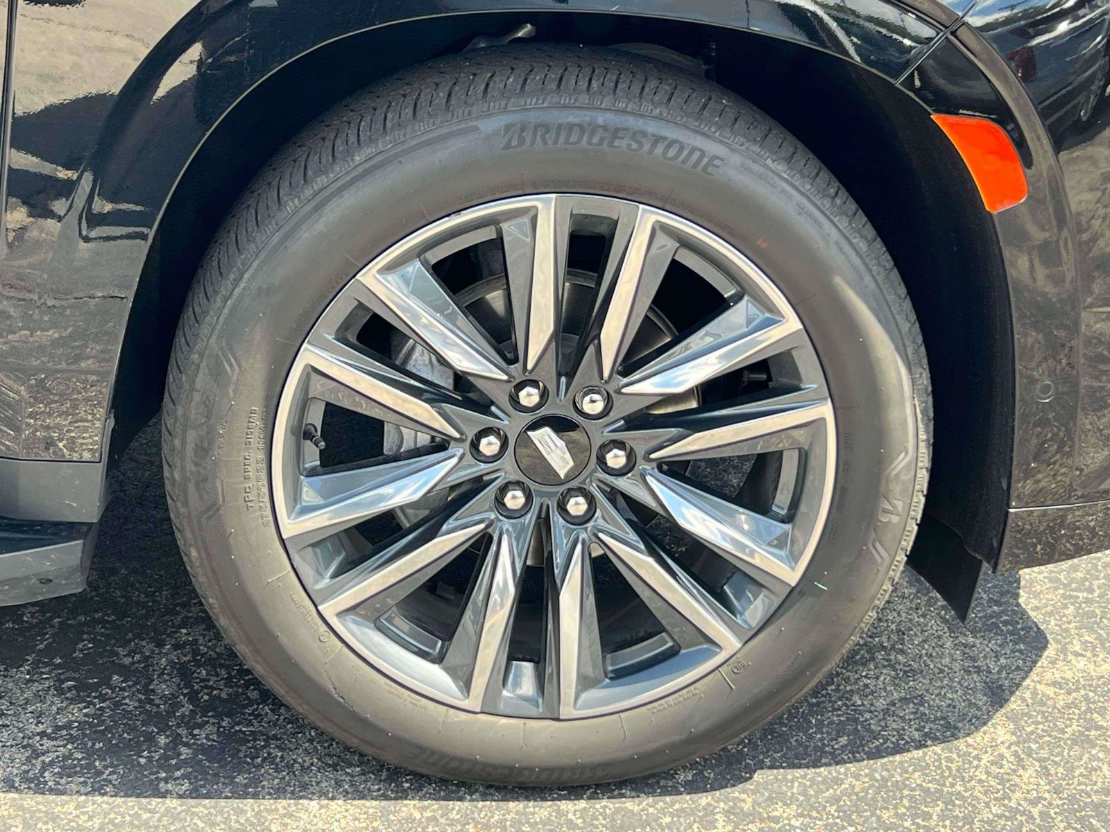 Certified 2023 Cadillac Escalade ESV Sport Platinum AWD/4WD image 8