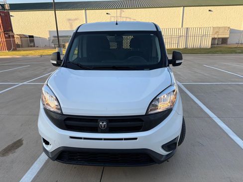 Used 2022 RAM ProMaster City Tradesman image 2