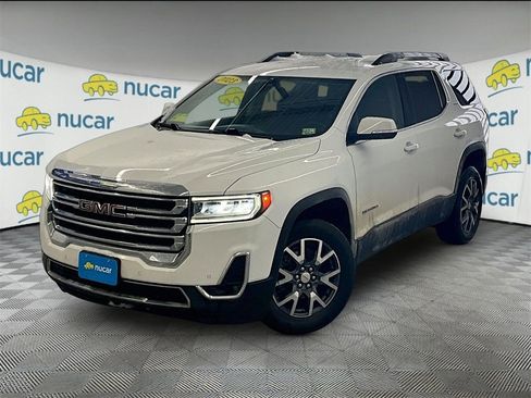 Used 2023 GMC Acadia SLT image 3